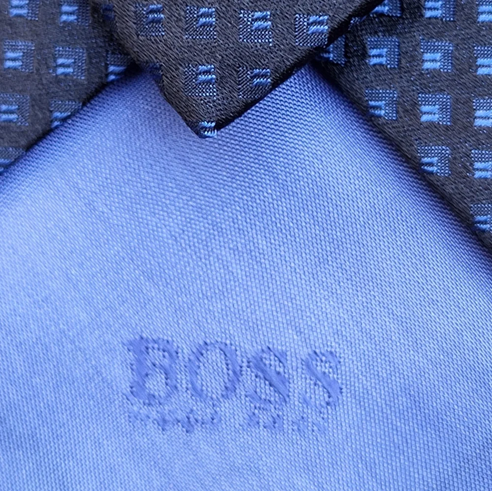 Hugo Boss Blue Patterned Silk Blend Men's Tie